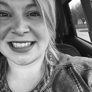 Meet your Posher, Tandi